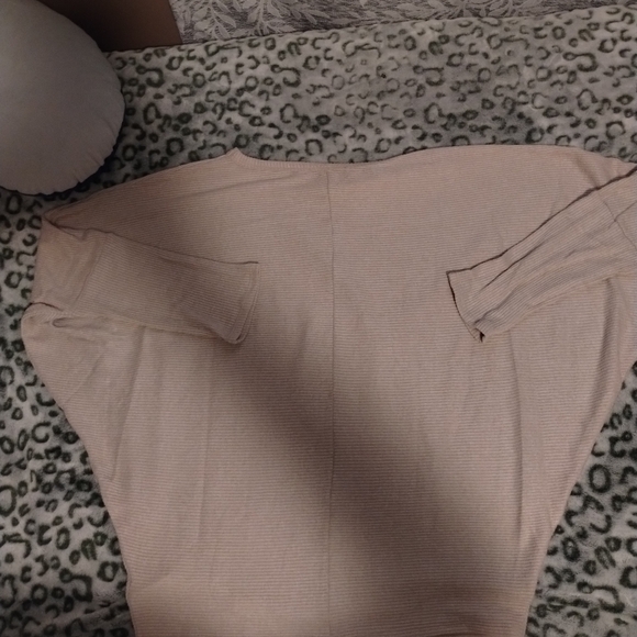 Wantable Brand Brushed Rib Intermingle Dolman Top in Oatmeal Color XL - Picture 3 of 6